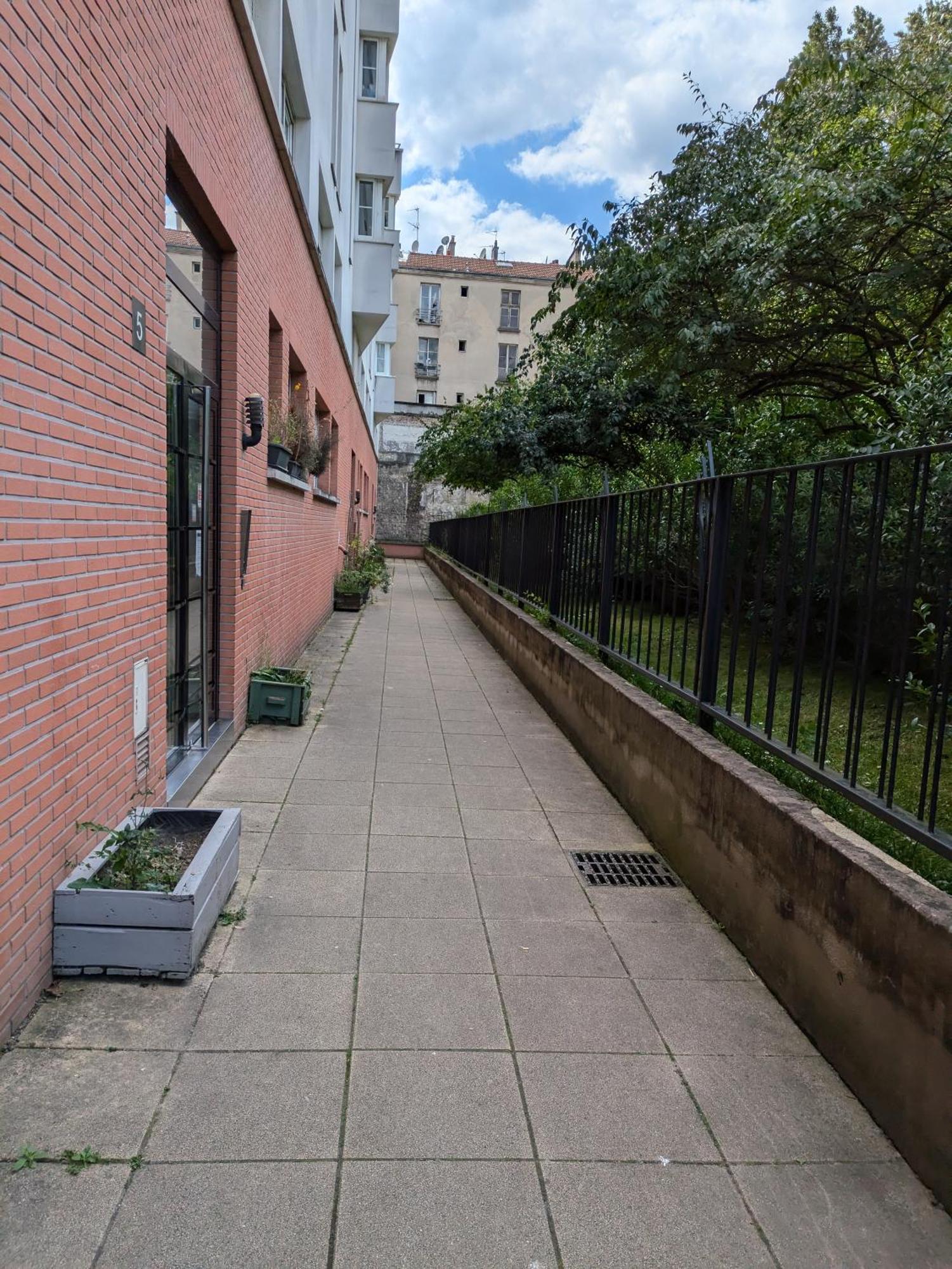 Charmant Appartement Calme Proche De Paris Saint-Denis  Bagian luar foto