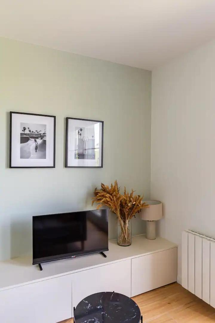 Charmant Appartement Calme Proche De Paris Saint-Denis  Bagian luar foto